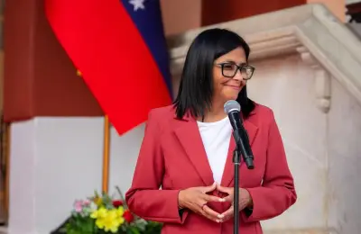 واشنطن ترفع العقوبات عن الرئيسة الفنزويلية المؤقتة ديلسي رودريغيز بعد توليها الحكم