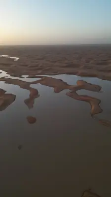 بحيرة محير بوادي الحلال شرق الرياض تكتسي حلّة ساحرة بعد الأمطار