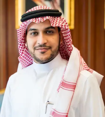 جامعة الملك عبدالعزيز تعين الدكتور مصعب الحربي رئيساً تنفيذياً للاتصال المؤسسي