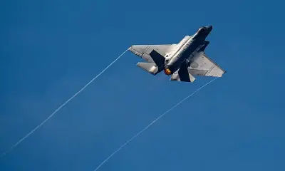 وزير الخارجية السعودي يلتقي نظيره الأمريكي في واشنطن لتعزيز العلاقات الثنائية