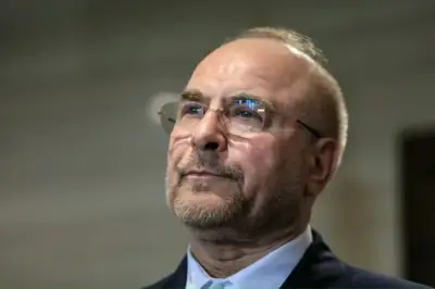 إيران تهدد بتحويل هرمز إلى منطقة عسكرية وتلمح لهجمات على باب المندب