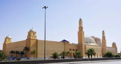 وزير التعليم يعلن عن إطلاق برنامج جديد لتعزيز التميز الأكاديمي في الجامعات السعودية