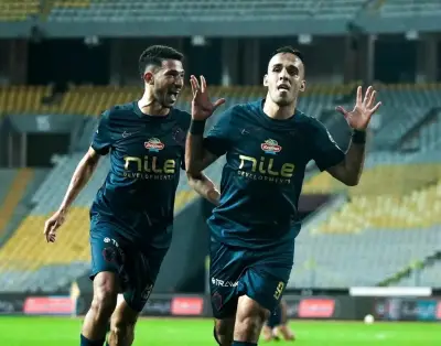 الزمالك يهزم المصري بأربعة أهداف في صدارة الدوري المصري