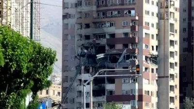 إيران تطلب تبرعات مالية من أفغانستان وسط أزمة رواتب القطاع العام