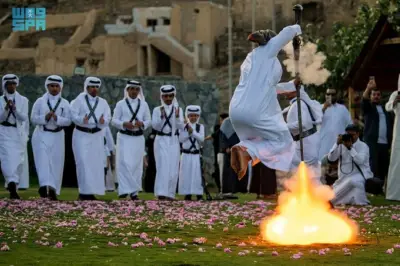 في حقول ورد الطائف.. فن 