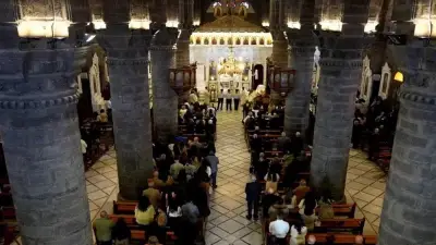 غياب الفرح عن احتفالات عيد الفصح لدى مسيحيي سوريا وسط تحديات أمنية واقتصادية