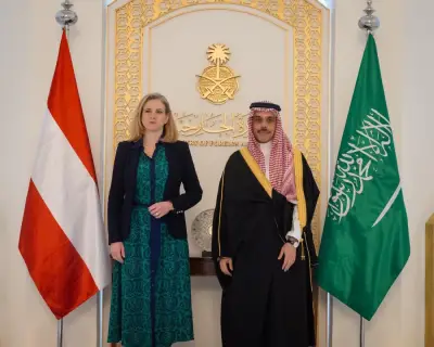 وزير الخارجية فيصل بن فرحان يستعرض مع نظيرته النمساوية المستجدات الإقليمية والأمنية