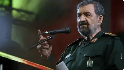 اللواء رضائي: أصابع القوات المسلحة الإيرانية على الزناد لحماية المصالح الوطنية