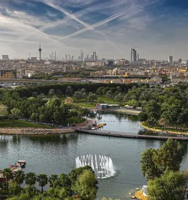 وزير التعليم يعلن عن إطلاق برنامج جديد لدعم الطلاب الموهوبين في المدارس السعودية