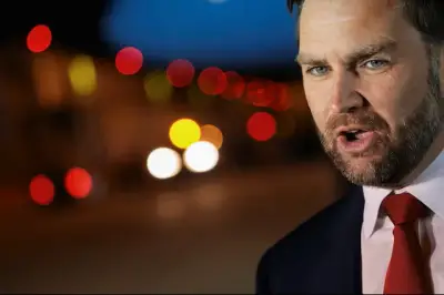 وزير التعليم يعلن عن إطلاق برنامج جديد لتعزيز التميز الأكاديمي في الجامعات السعودية