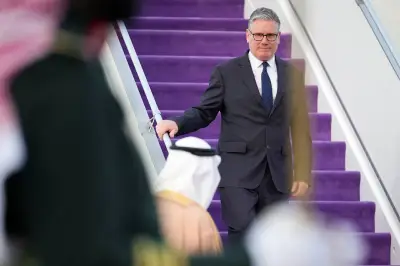 ستارمر يطالب ترمب بإشراك دول الخليج في اتفاق إنهاء حرب إيران ويكشف عن خطط عسكرية لأمن مضيق هرمز