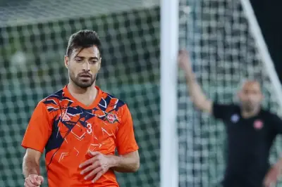 بعثة نادي تراكتور الإيراني تصل جدة استعداداً لمواجهة شباب الأهلي في دوري أبطال آسيا