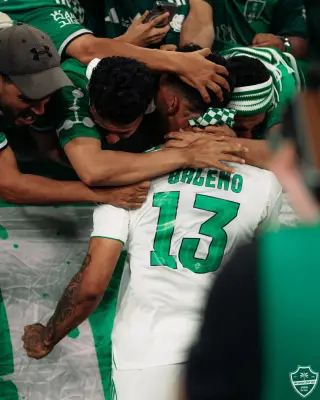 الأهلي السعودي يعزز هيمنته الآسيوية بفوز قوي على جوهور دار التعظيم