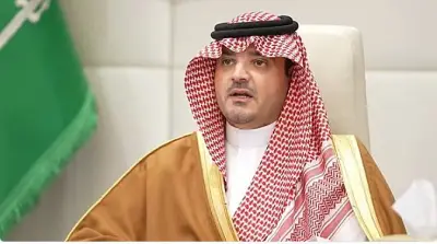 وزير الداخلية يعتمد الخطة الاستراتيجية لمركز أبحاث الجريمة لدعم الأمن الوطني