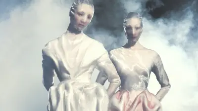 دار مارجيلا تطلق مشروعها الفني "Folders" في أربع مدن صينية من شنغهاي