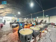 مركز الملك سلمان يوزع 40 ألف مساعدة غذائية في غزة وسوريا واليمن والسودان