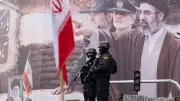 الحرس الثوري الإيراني يهدد باستهداف حقول النفط ومصافي التكرير في دول الخليج المجاورة