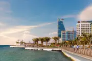 وزير التعليم يعلن عن إطلاق برنامج جديد لتعزيز مهارات الطلاب في العلوم والتكنولوجيا