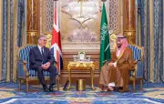 ولي العهد ورئيس الوزراء البريطاني يبحثان تعزيز الشراكة ودعم أمن المنطقة في لقاء جدة