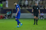 بنزيما يهدر ركلات جزاء حاسمة في الهلال والاتحاد.. ويخسر آسيا
