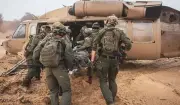 جيش الاحتلال الإسرائيلي يعلن مقتل جندي وإصابة ثلاثة في معارك جنوب لبنان