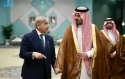وصول رئيس وزراء باكستان إلى المدينة المنورة لزيارة المسجد النبوي والتشرف بالسلام على الرسول