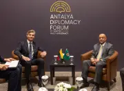 أمين مجلس التعاون يبحث مع وزير خارجية ليتوانيا إدانة الاعتداءات الإيرانية وتعزيز الشراكة الخليجية الأوروبية