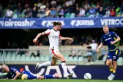 رابيو يقود ميلان للفوز على فيرونا وانتزاع المركز الثاني في الدوري الإيطالي