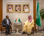 وزير الخارجية يستقبل مستشار الأمن الوطني الهندي لبحث التعاون الإقليمي