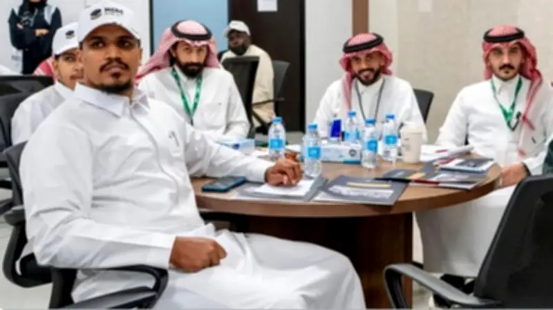 جامعة أم القرى تطلق برنامجاً تدريبياً لـ1000 عامل في خدمة ضيوف الرحمن