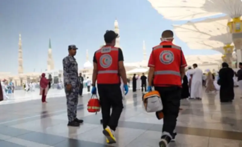 الهلال الأحمر السعودي يعلن جاهزيته لحج 1447 بأكثر من 7700 كادر إسعافي
