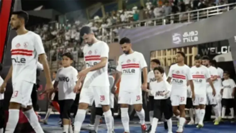 الفيفا يوقف قيد الزمالك المصري للمرة الـ17 وسط أزمة مالية