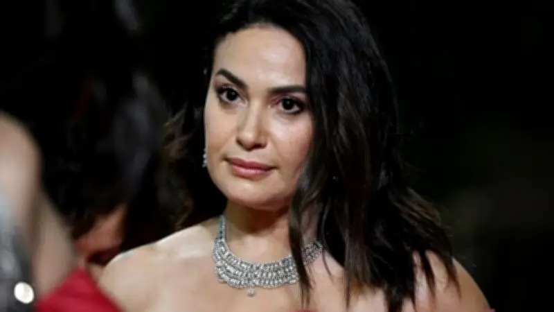 هند صبري تمنع ابنتيها من مشاهدة فيلم "الفيل الأزرق 2" خوفاً على نفسيتهما