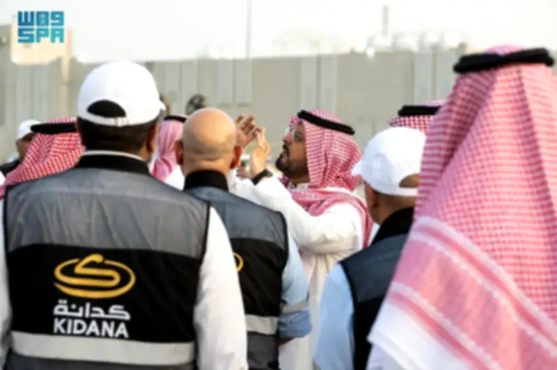 نائب أمير مكة يتفقد جاهزية المشاعر المقدسة لموسم حج 2026