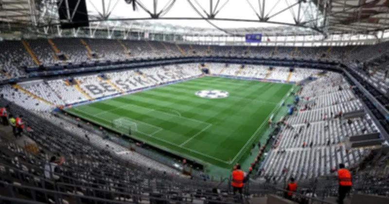 إسطنبول تستضيف نهائي الدوري الأوروبي 2026 بين فرايبورغ وأستون فيلا