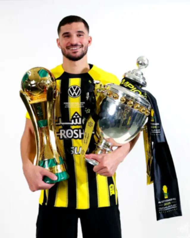 أندية أوروبية تراقب مصير عوار مع الاتحاد وعقده يمتد لـ2028