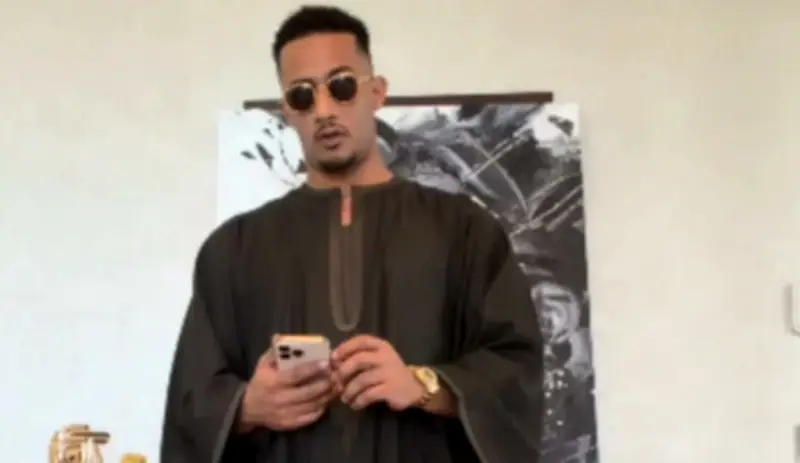 محمد رمضان يعلن 22 مايو عيداً رسمياً للجلابية الصعيدي بعد منعها في سينما