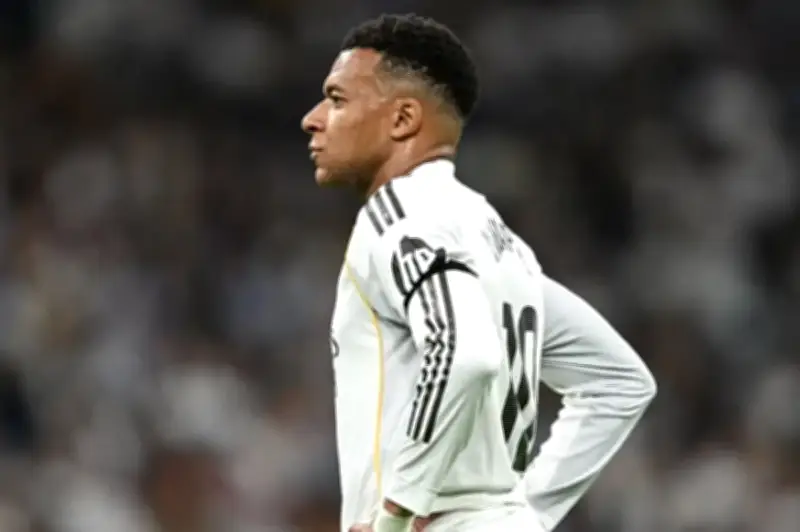 أكثر من 250 ألف توقيع يطالب برحيل مبابي عن ريال مدريد