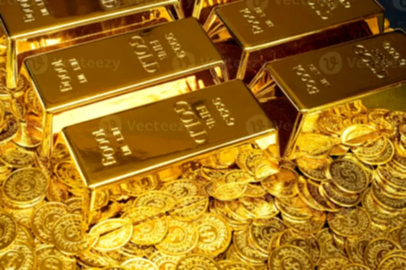 استقرار أسعار الذهب عند 4543 دولاراً للأوقية مع تفاؤل السلام