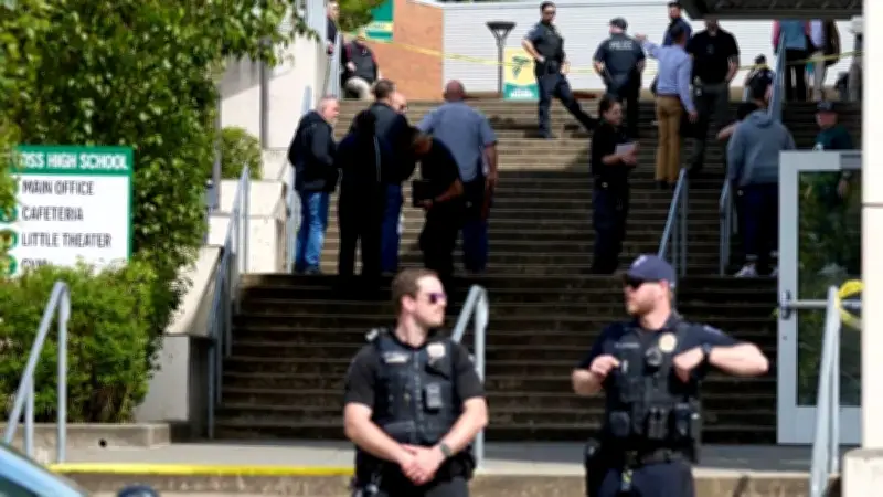 إصابة ستة أشخاص في حادث طعن بمدرسة أمريكية