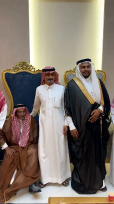 احتفال أسرة المشهور بزواج عماد الدين حمدي من ابنة عبده مشهور