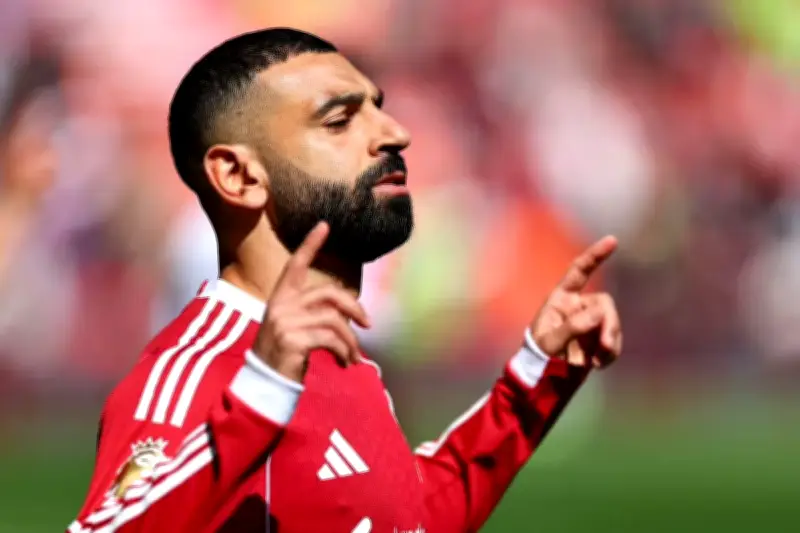 صلاح يكشف تفاصيل لقائه بجيرارد الذي أنهى مسيرته مع ليفربول
