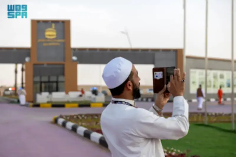 حجاج العراق يشيدون بخدمات مدينة الشقيق في الجوف