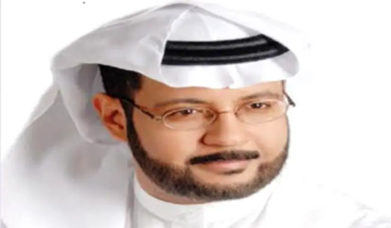 الكاتب فهد الأحمدي يسجل "نظرية الفستق" كملكية فكرية رسمية في السعودية