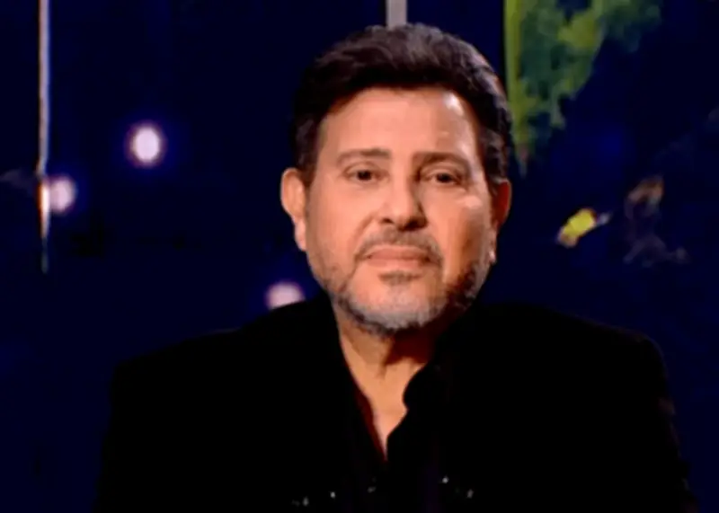 رحيل هاني شاكر.. نهاية أسطورة الغناء العربي بعد صراع مع المرض