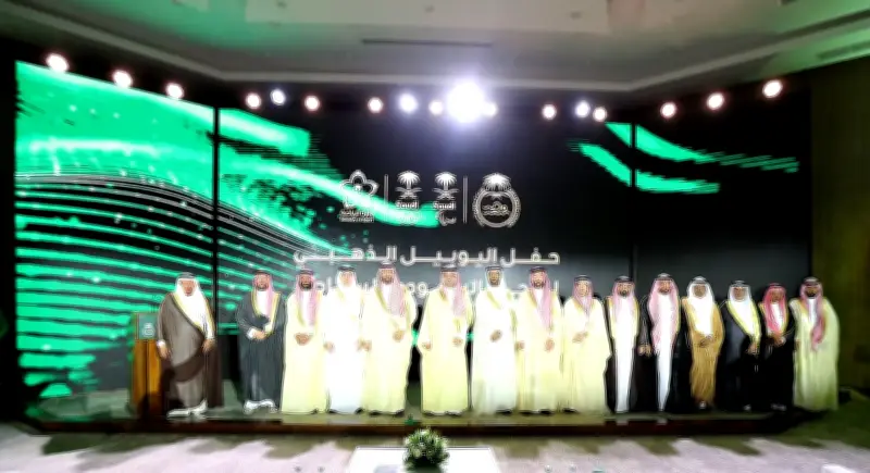 تكريم رواد السباحة السعودية في اليوبيل الذهبي للاتحاد