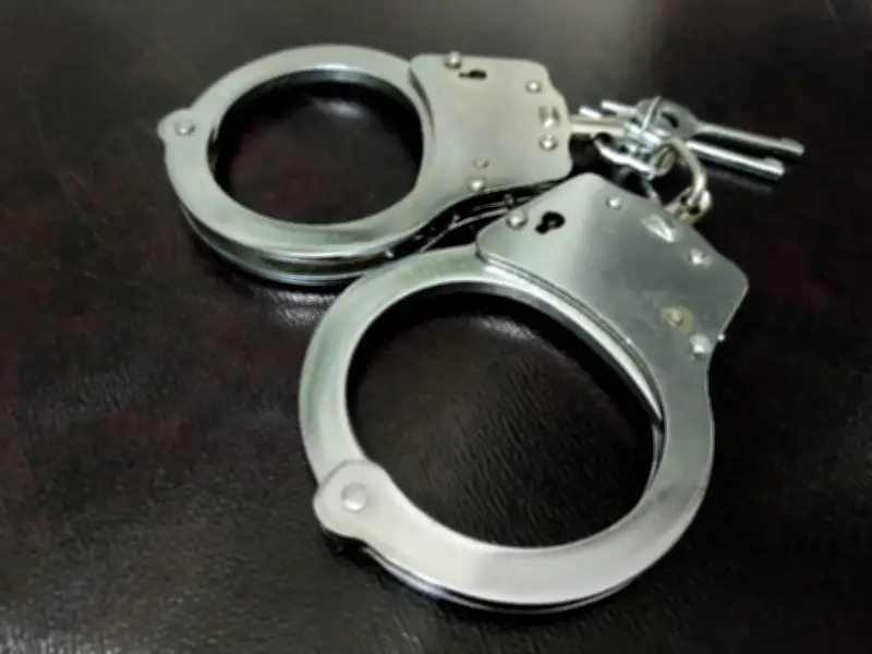القبض على متهمين بنشر إعلانات حج وهمية في القصيم