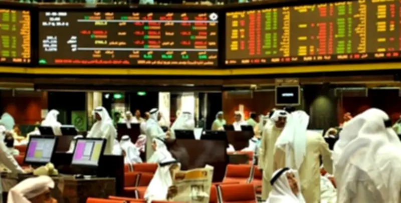 انخفاض مؤشرات أسواق الأسهم الخليجية بسبب هجمات إيران وأمريكا