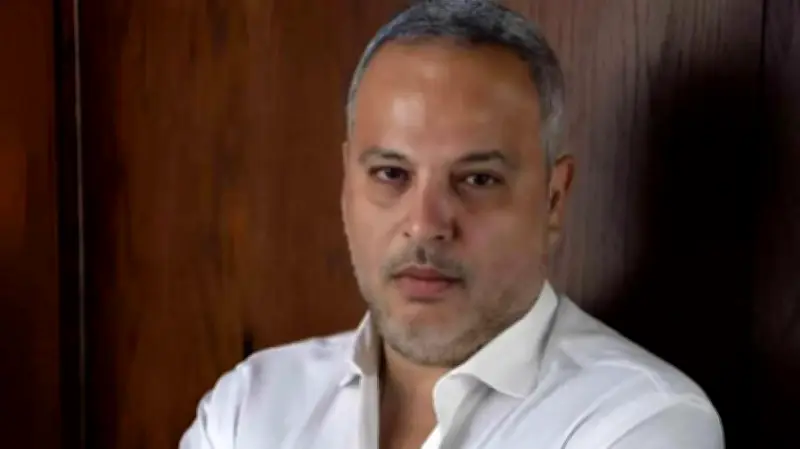 نقابة الإعلاميين توقف تامر عبد المنعم أسبوعاً وتعود السبت القادم