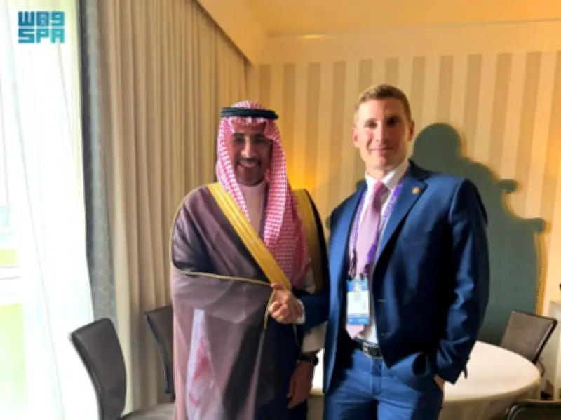 الخريف يبحث مع مسؤولين أمريكيين وفرنسيين فرص الاستثمار المشترك في الصناعة والتعدين